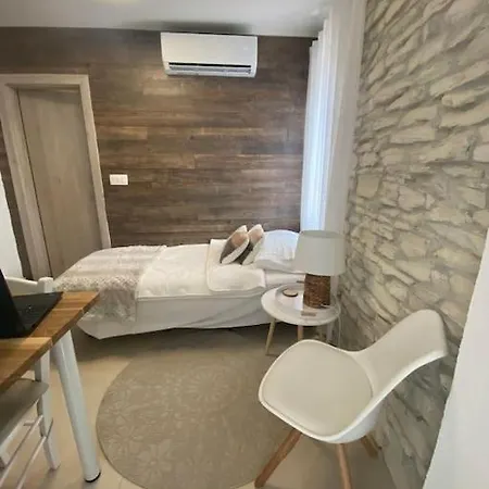 Daire Luxury With Sea View And Rooftop Terrace